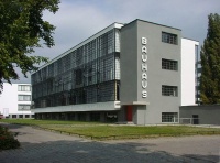 800px-Bauhaus.JPG