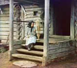 Russian woman spinning yarn, Izvedovo village (by Sergei Prokudin-Gorskii, 1910).jpg