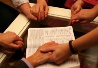 Praying-hands-bible.jpg