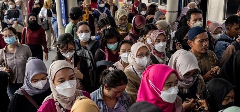 Файл:Depositphotos 869974258-stock-illustration-group-black-silhouettes-people-hands.jpg