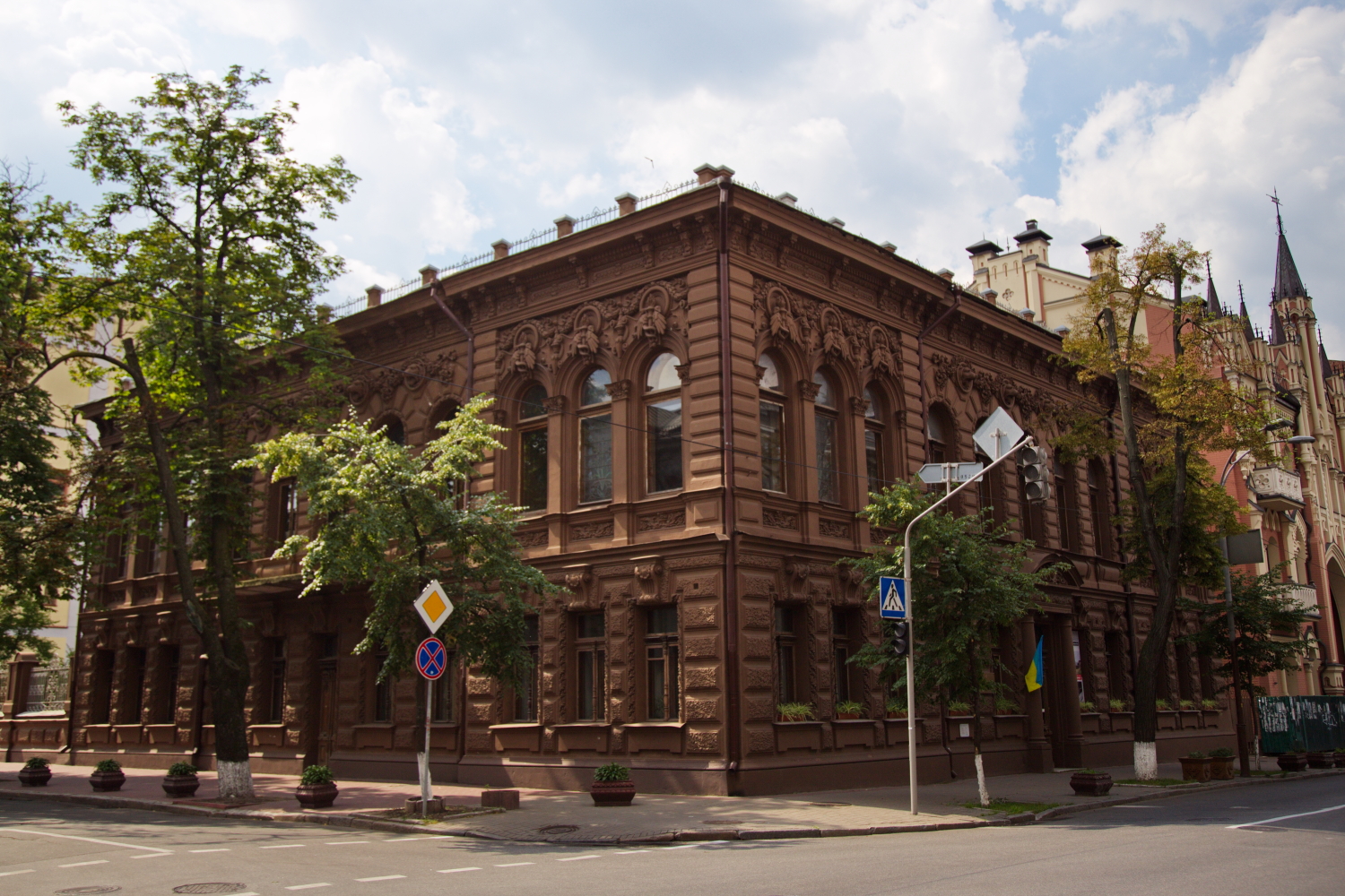 Chokoladnyyyu bydinok.jpg