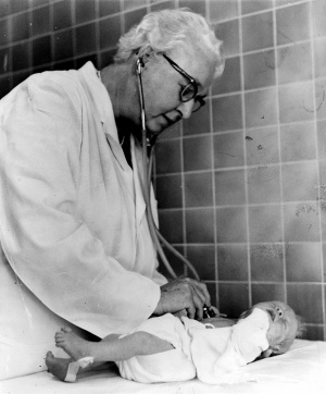 800px-Virginia Apgar.jpg